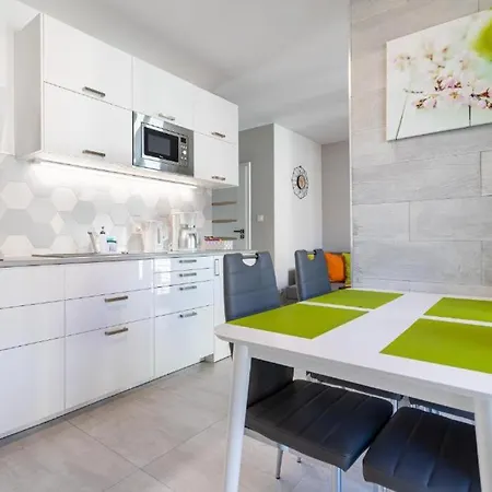 Z Tarasem Old Town Tartaczna 56 *