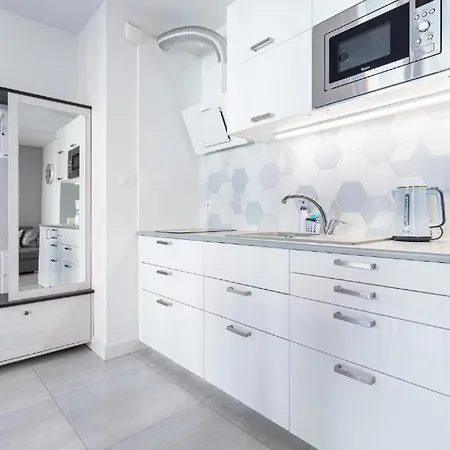 Old Town With Balcony Tartaczna *