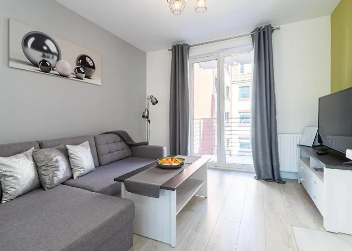 Old Town With Balcony Tartaczna * 格但斯克