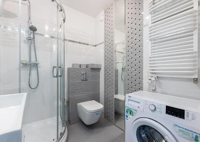 Old Town With Balcony Tartaczna 格但斯克